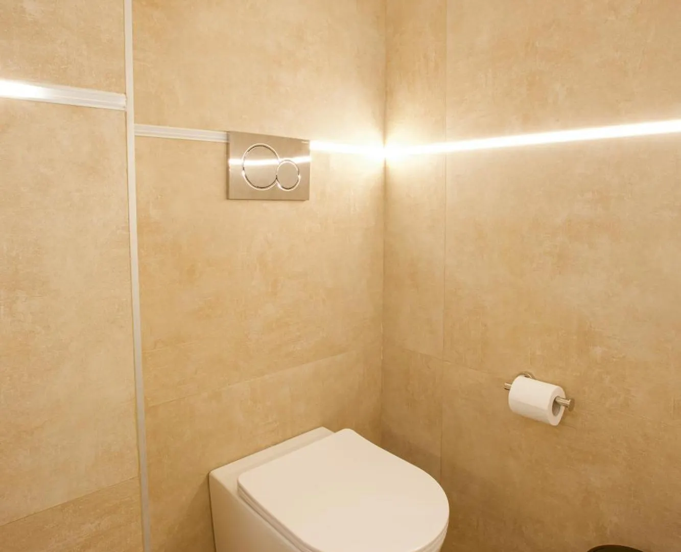 Apartment Magikrooms Colonna Rome Italy